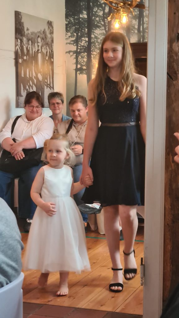 Erleben was verbindet, auf dem Hochzeitshof in Glaisin